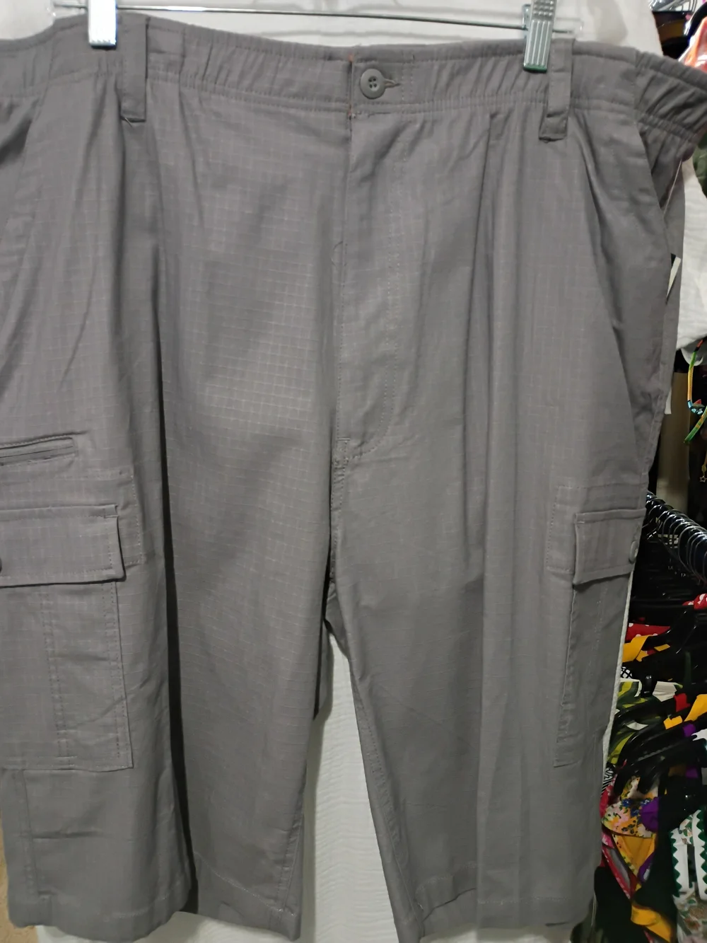 MATIX MEN'S GRAY CARGO SHORTS Big & Tall - Size 42 NWT